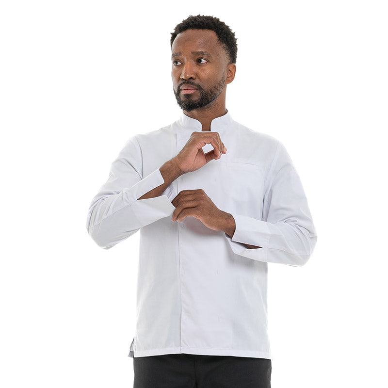 Professional white kitchen coat for men, long sleeves and traditional fit.